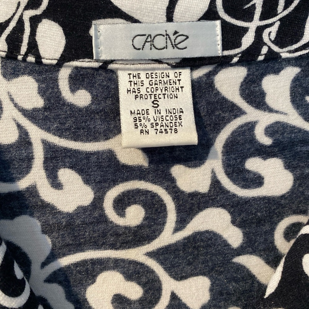 Cache Black and White Graphic Blouse - Picture 2 of 6